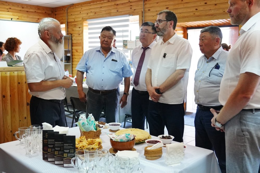 В Иркутской области сделают ставку на переработку дикоросов и трав