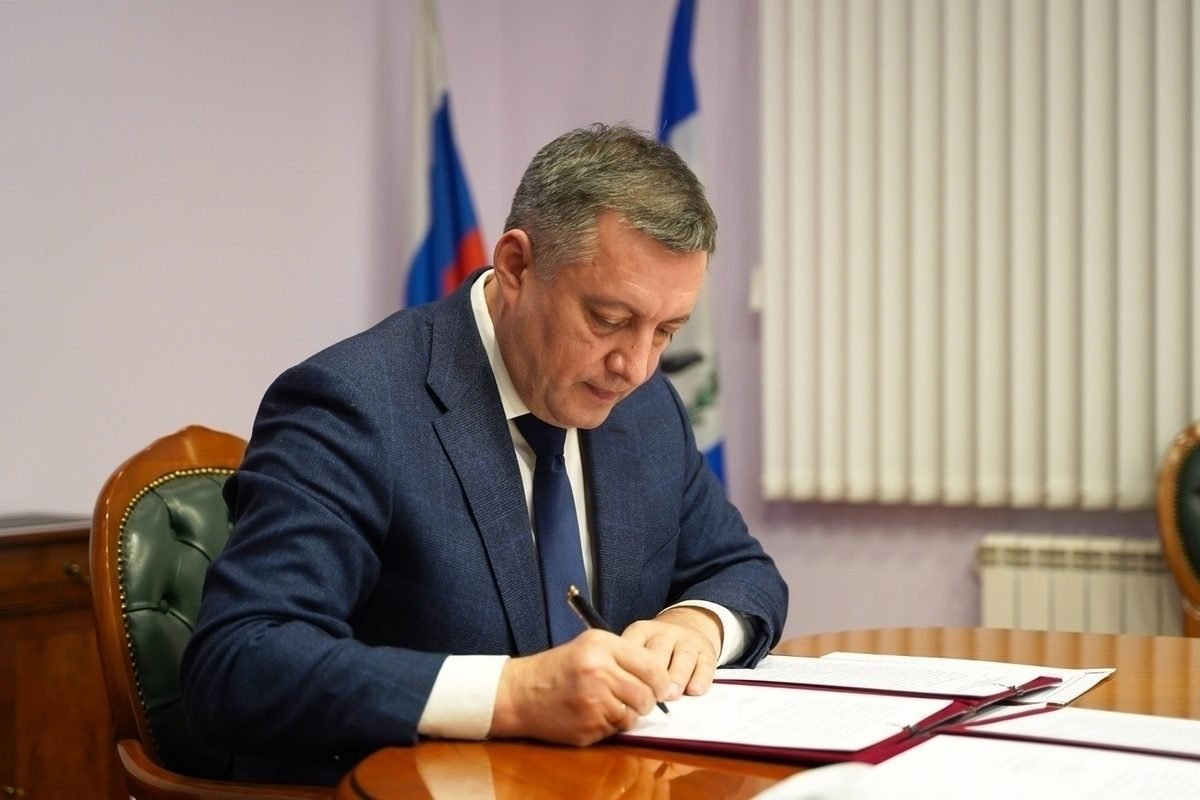 В Иркутской области запретили продавать бензин детям